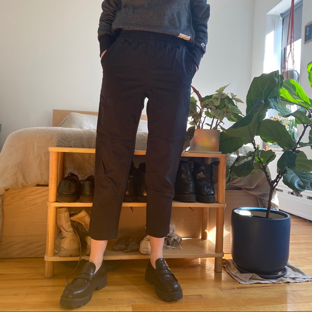 Everlane easy chino size zero color black